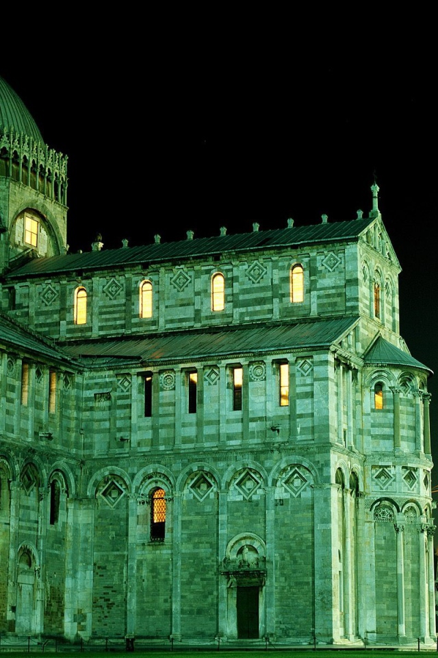 Пизанская башня