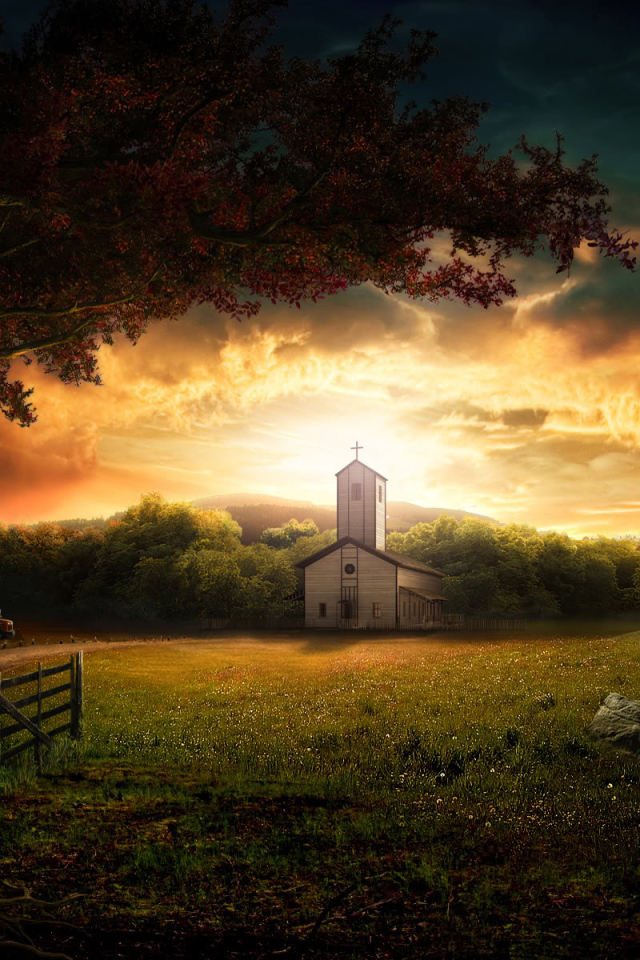 Маленькая церковь на рассвете