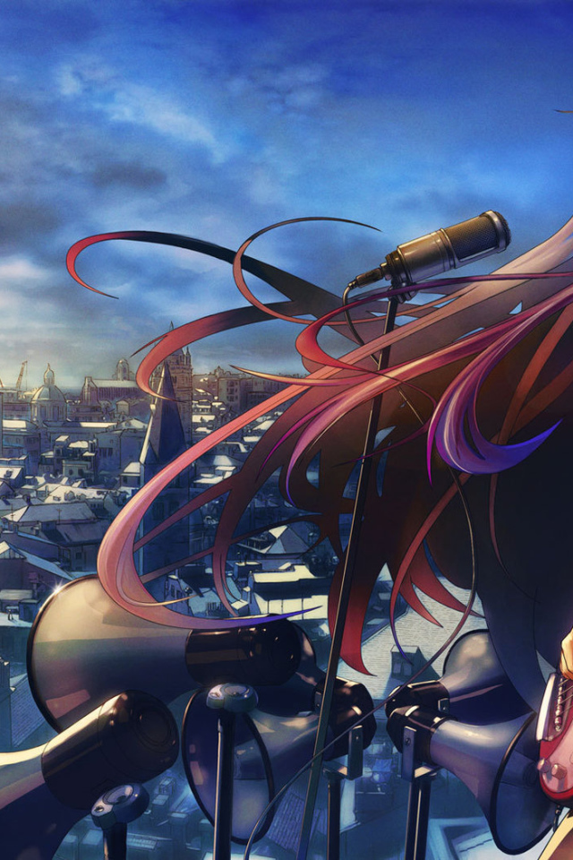 Играя на гитаре