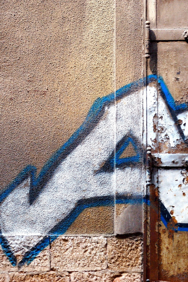 Граффити на стене
