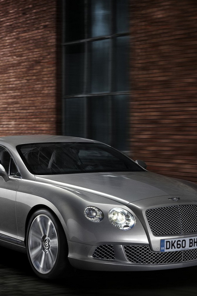 Роскошный Бентли Континентал GT