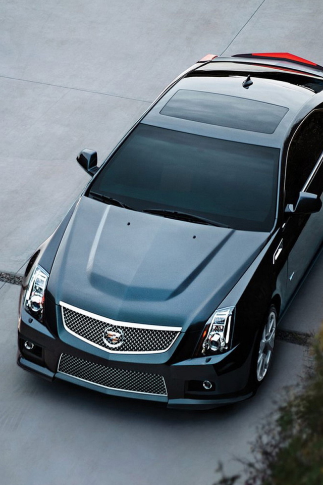 Кадиллак CTS-V в купе