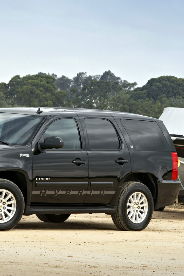 легендарный внедорожник Шевроле Тахо Гибрид