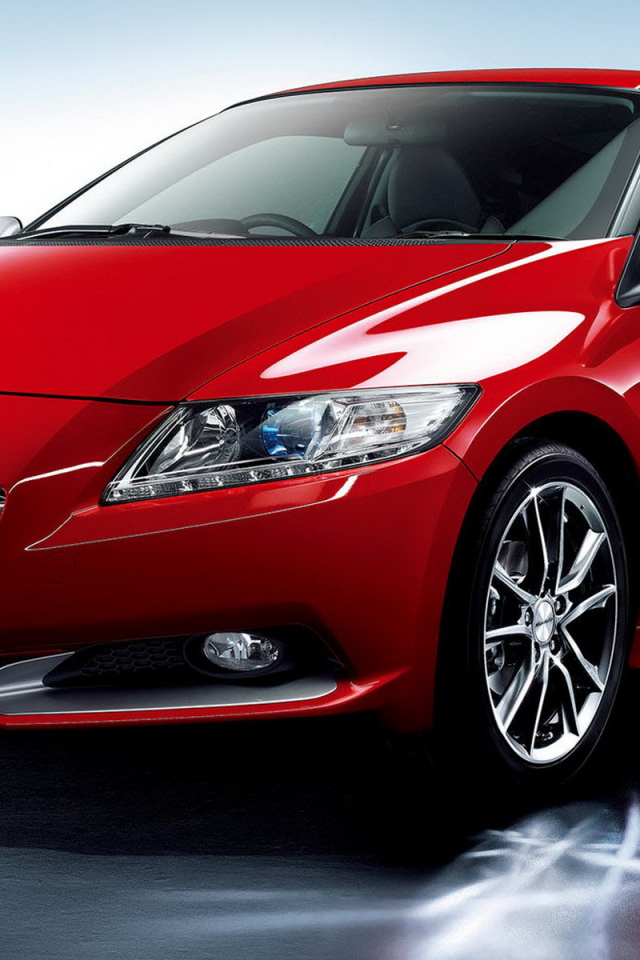 Honda CR-Z в красном