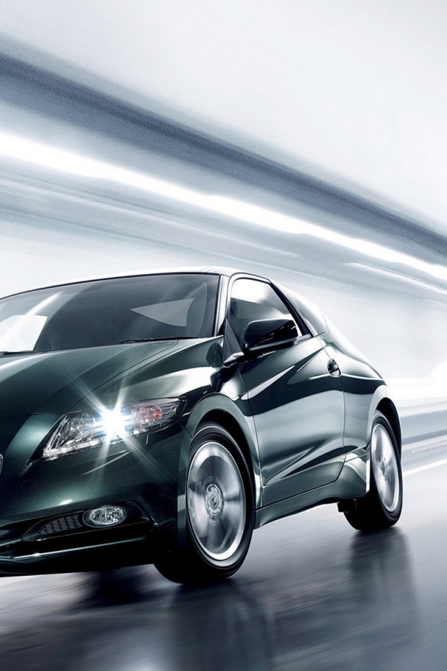 Honda CR-Z в туннеле