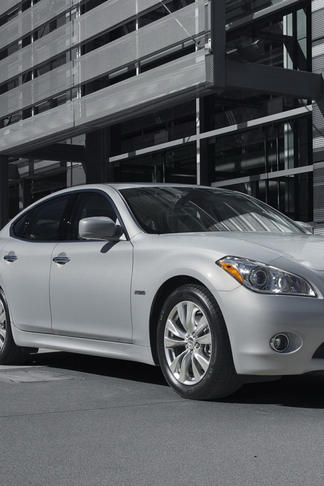 Инфинити М Гибрид 2012