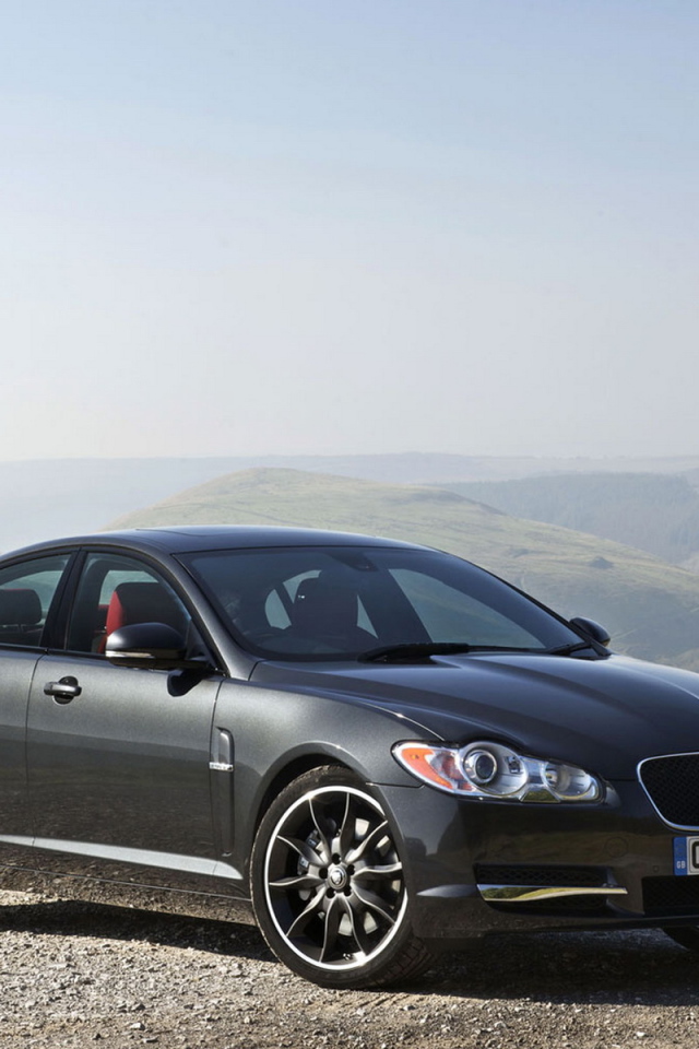 Ягуар XF 350