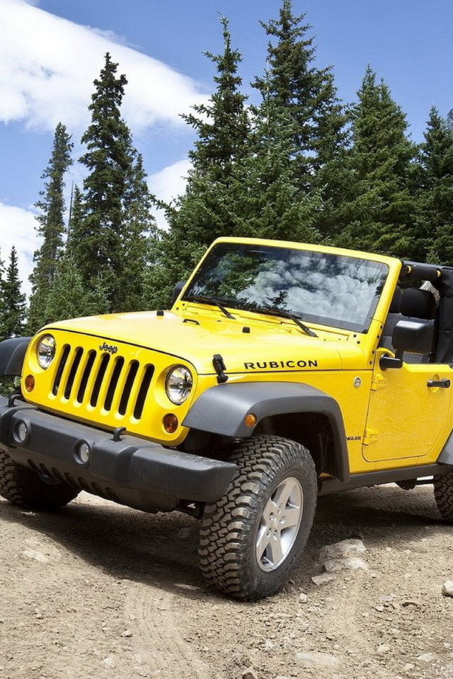 Желтый Джип Вранглер
