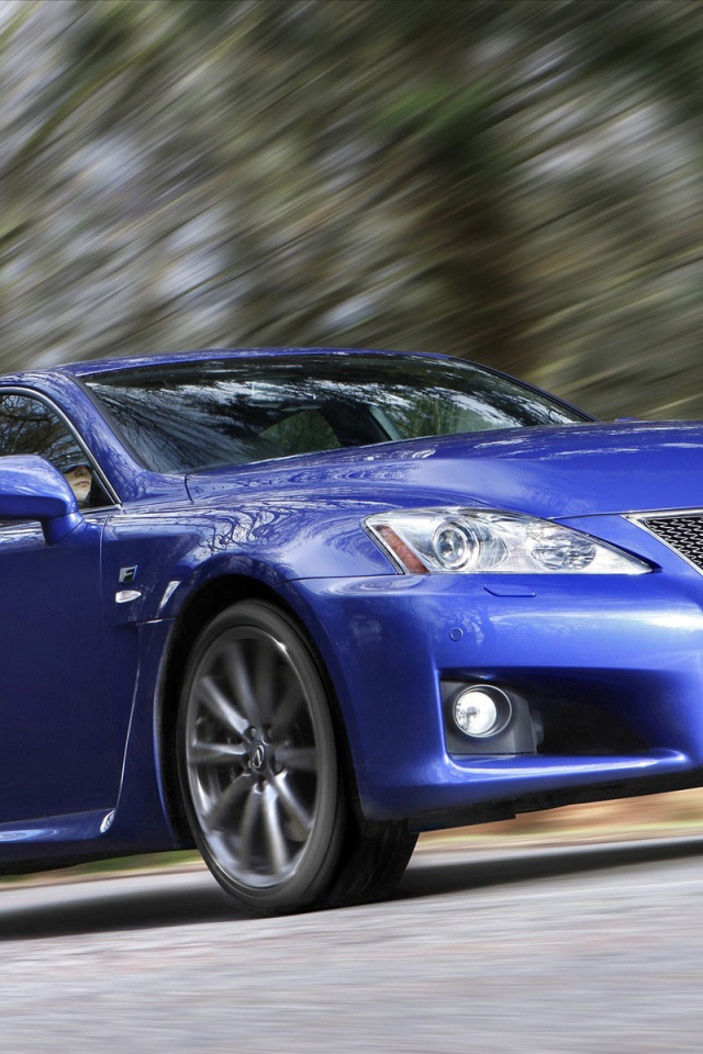 Лекcус IS-F в движении