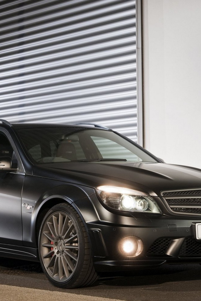 Mercedes-Benz-C-Class DR 520 2011