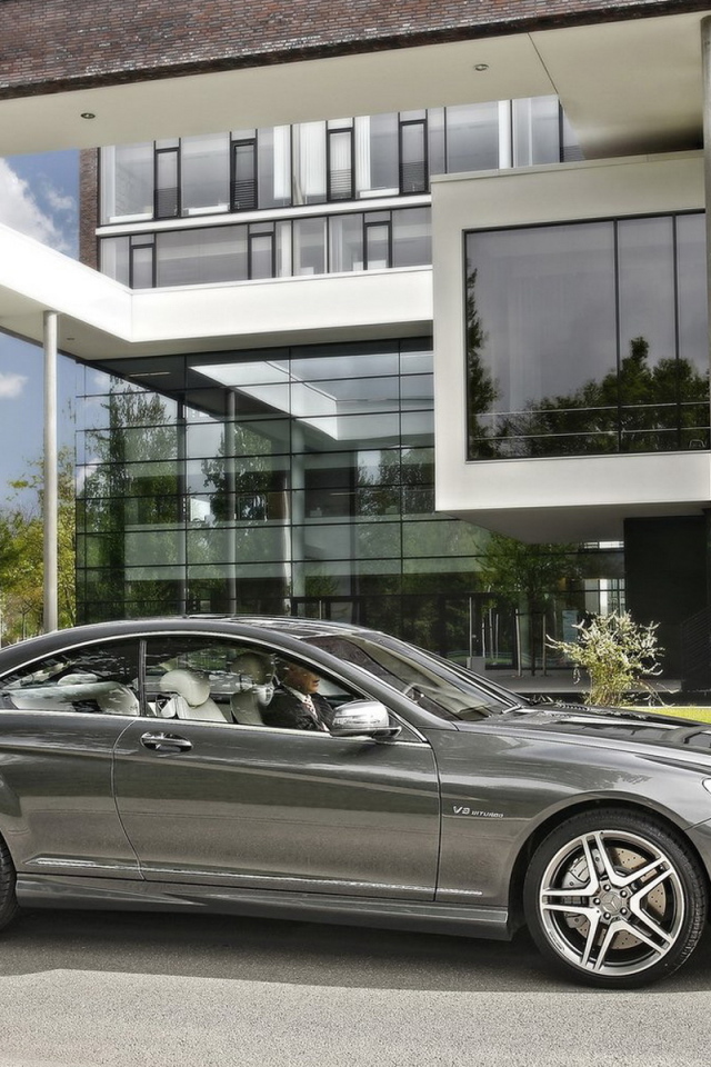 Новый Мерседес Бенц CL63 AMG