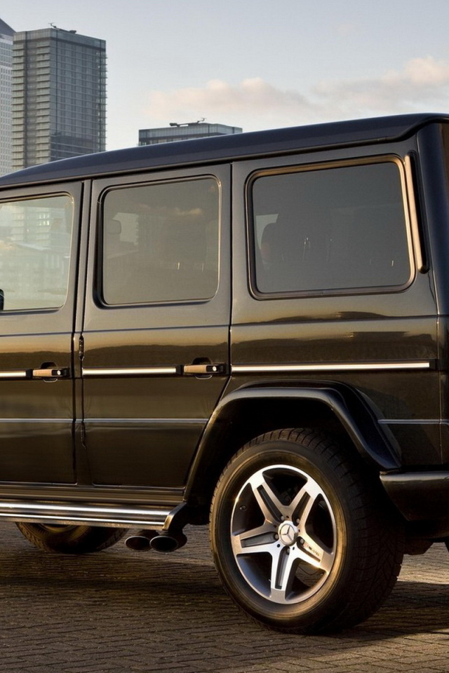 Mercedes-Benz-G-Class UK Version