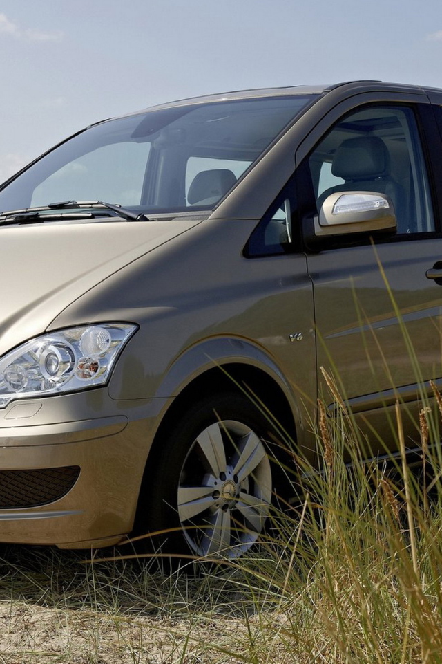 Новый Мерседес-Бенц Виано