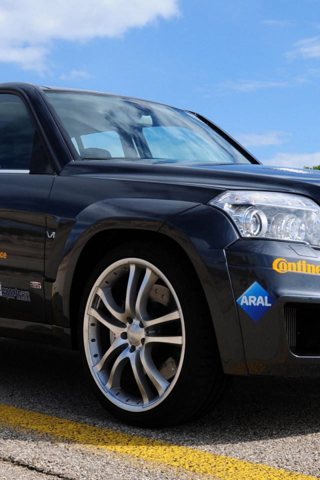 Brabus Mercedes-Benz GLK V12