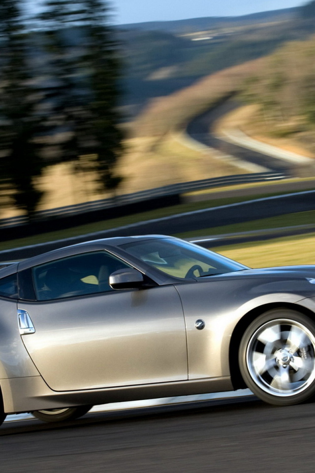 Спортивный Ниссан 370z