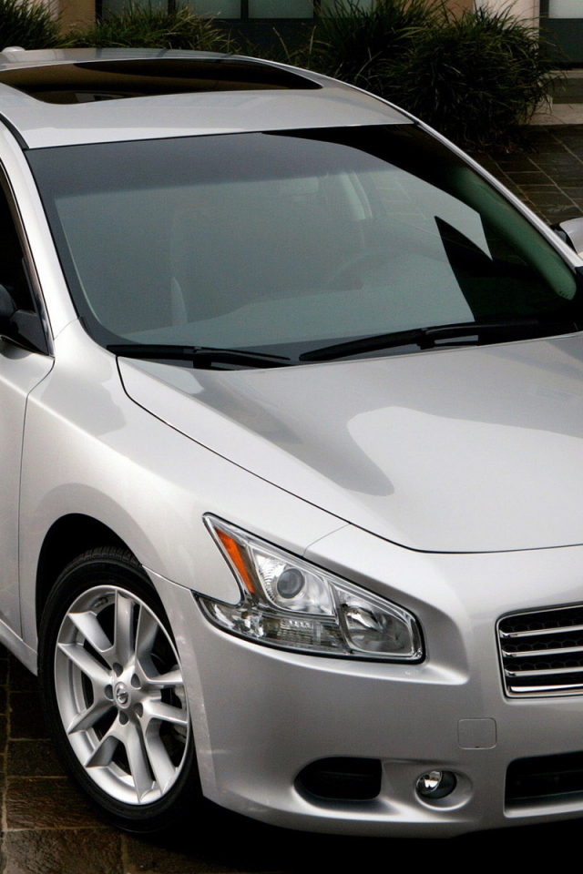 Ниссан Максима