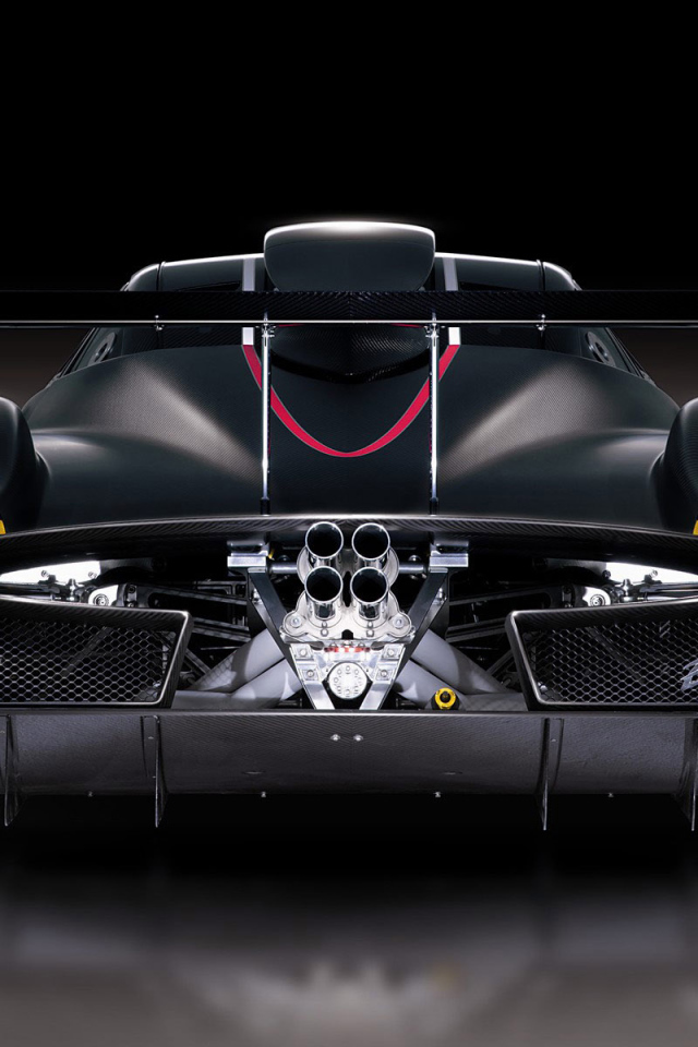 Спортивный болид