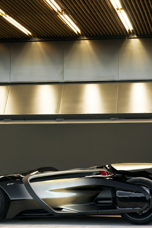 спортивный авто Peugeot EX1