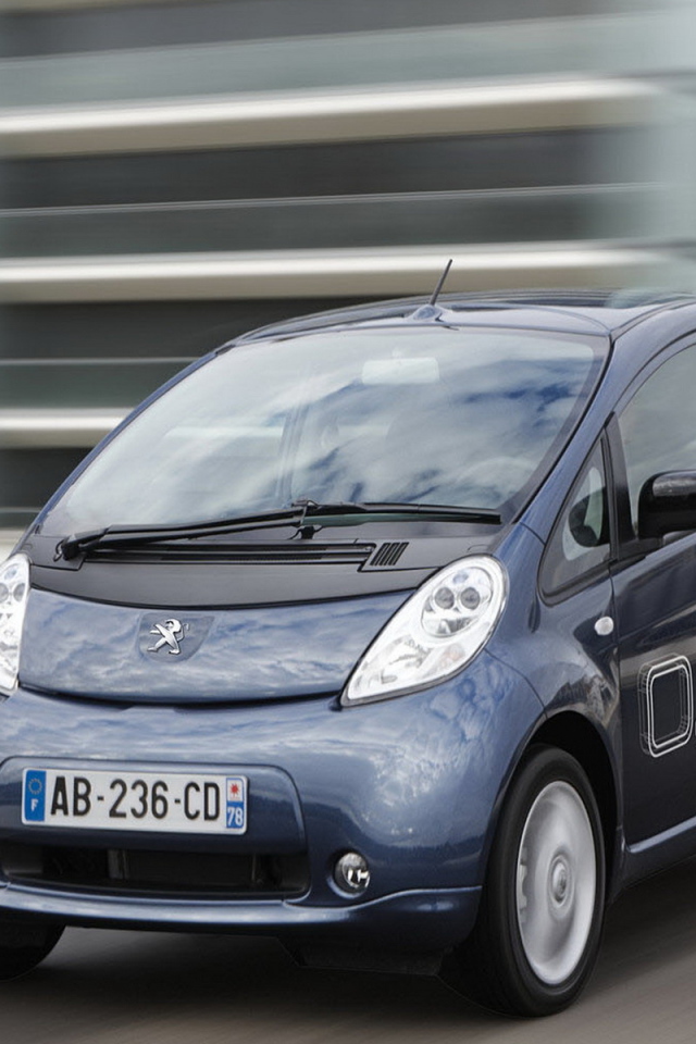 Peugeot iOn