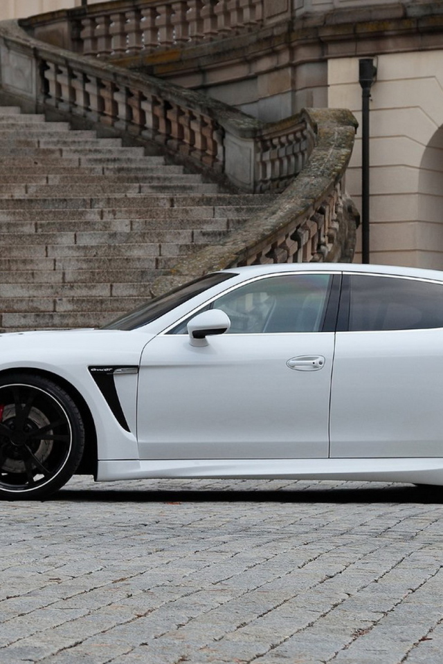 Порше Панамера 2011