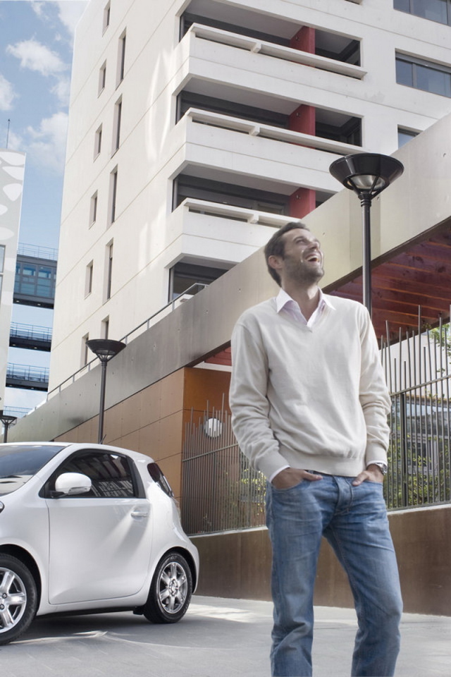 Тойота Ай Кью