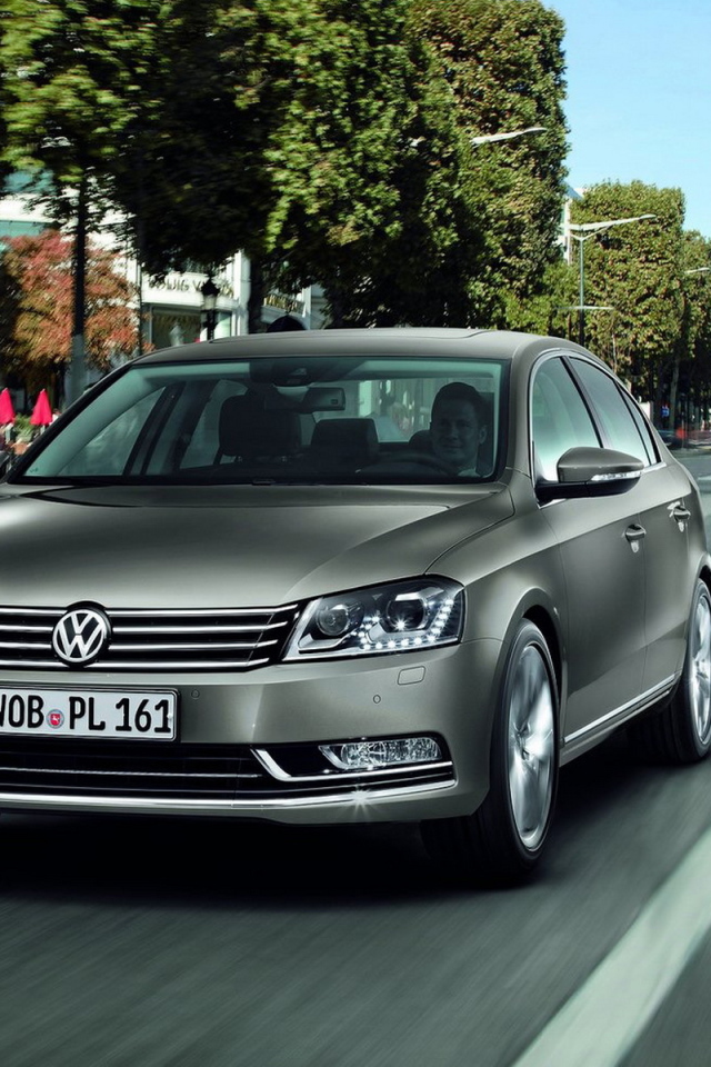 Волксваген Пассат 2011