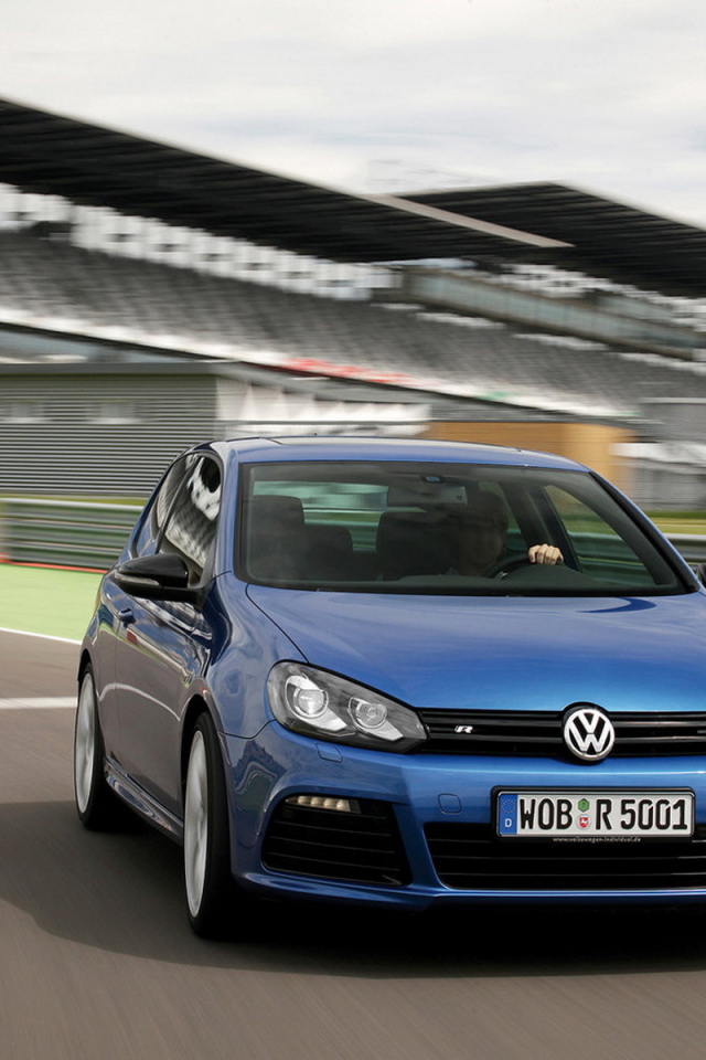 Волксваген Гольф 2010