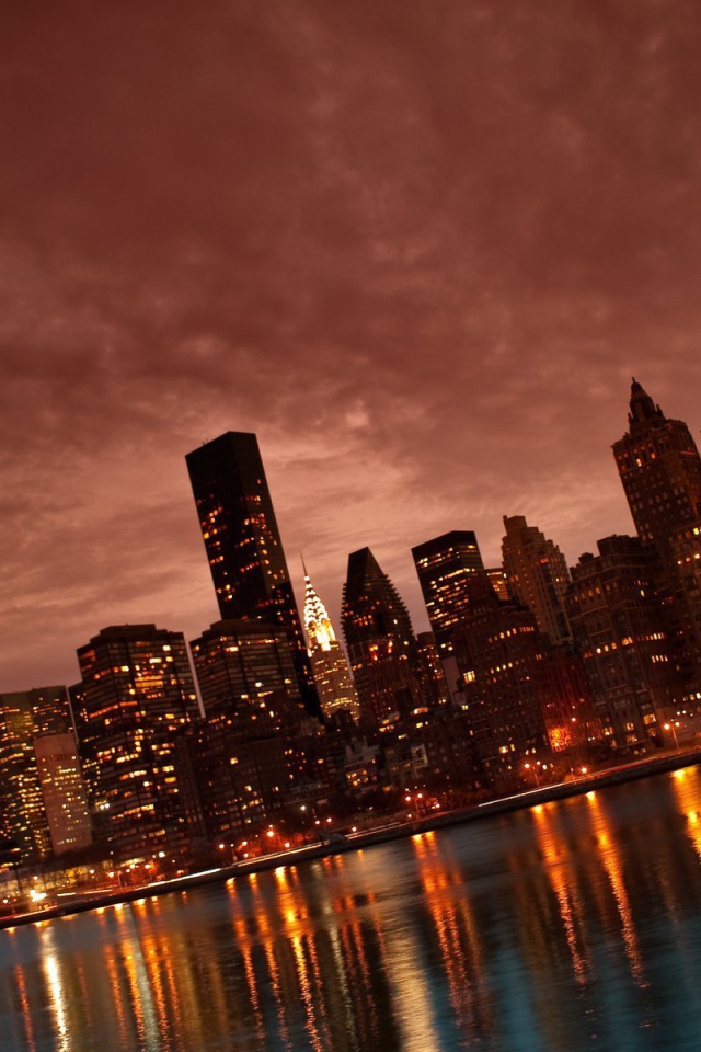 Вечерний Манхеттен