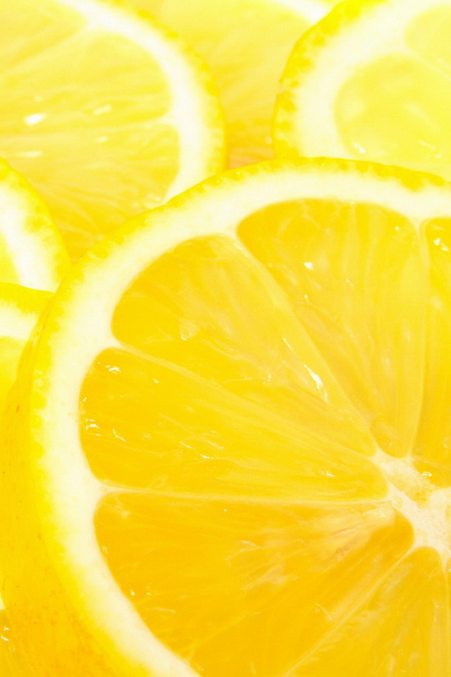 Нарезанный лимон