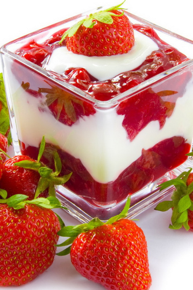 Клубника со сливками