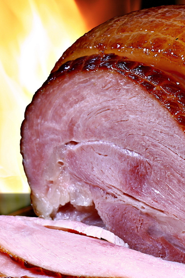 Сочный мясной рулет