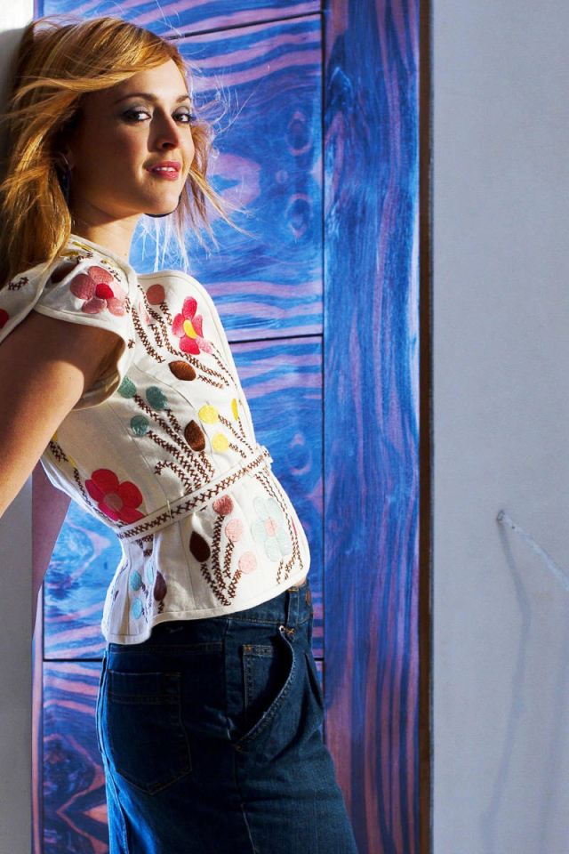 Ферни Коттон