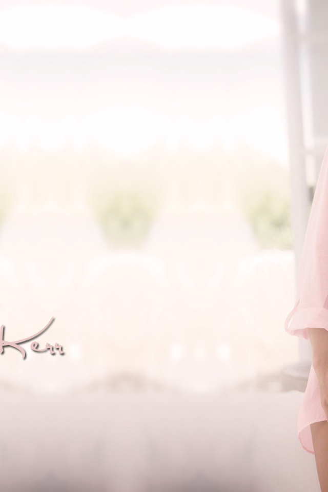 Miranda Kerr в ночной рубашке