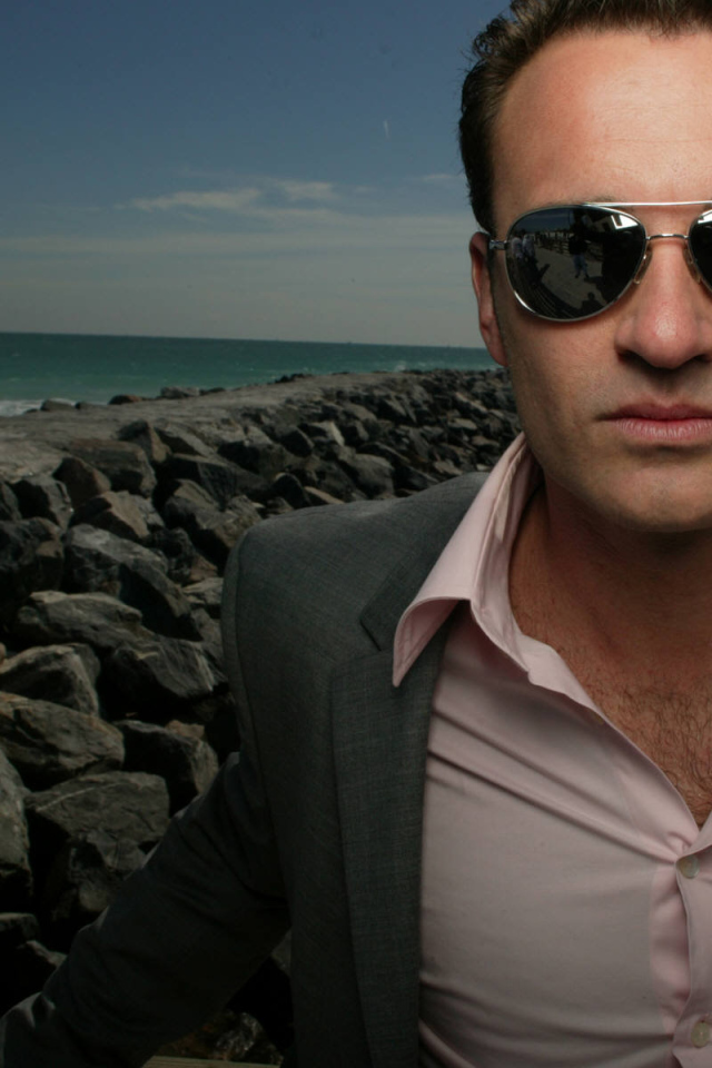 Джулиан МакМэхон