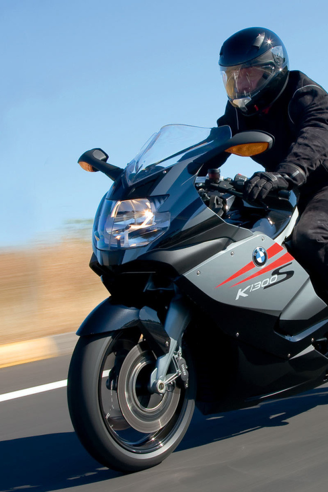 БМВ К1300 в движении