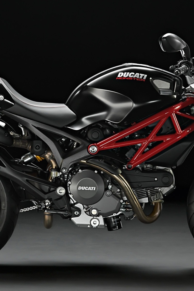 Дукати Монстр