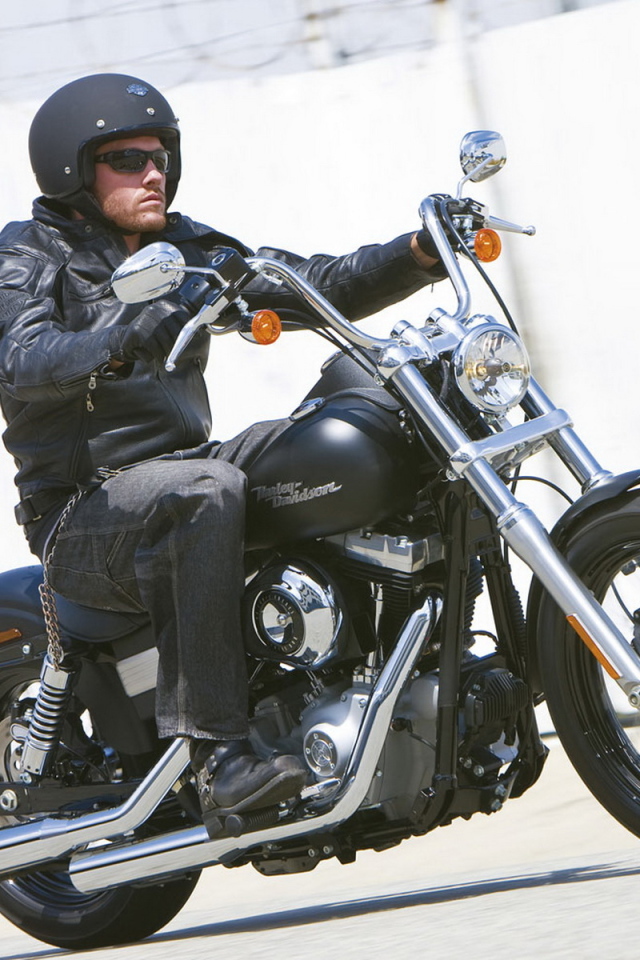 Харлей Девидсон FXDB