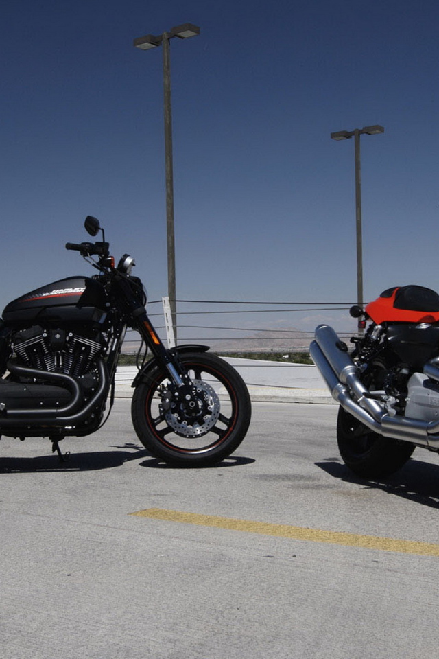 Харлей Девидсон ХР