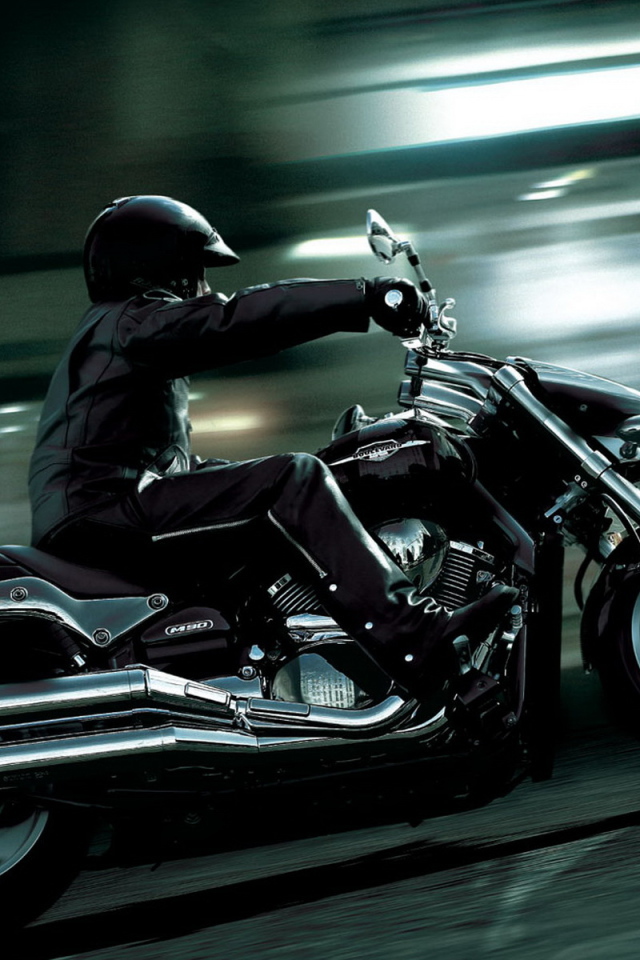 мотоцикл Сузуки VZ 1500