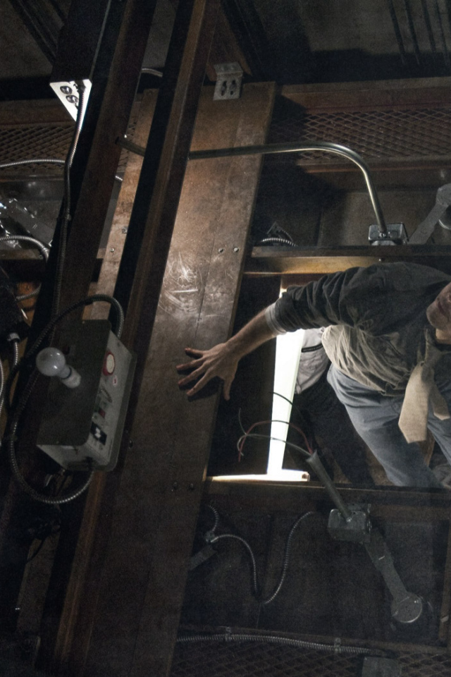 Devil фильм 2010