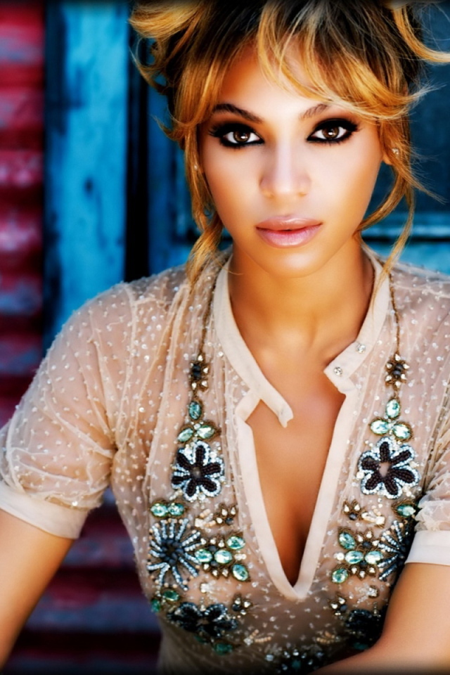 Бьенсе Кноулес