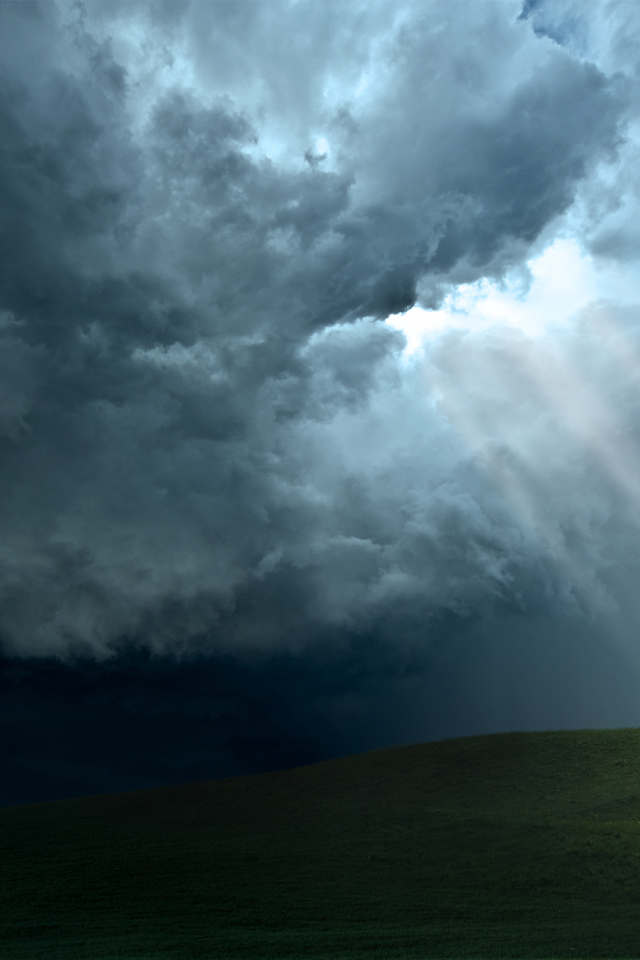 Свет сквозь облака