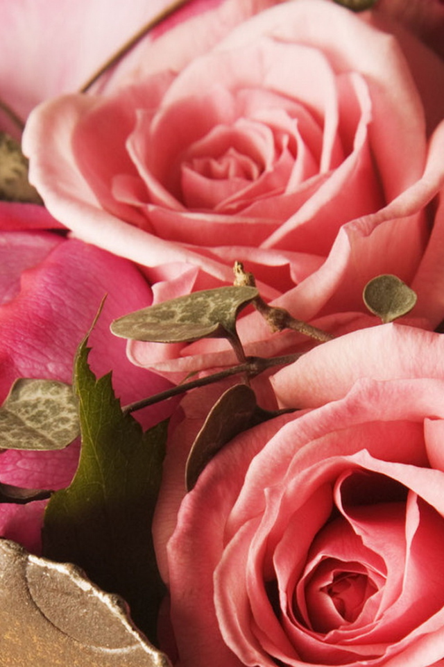 Букетик розовых роз