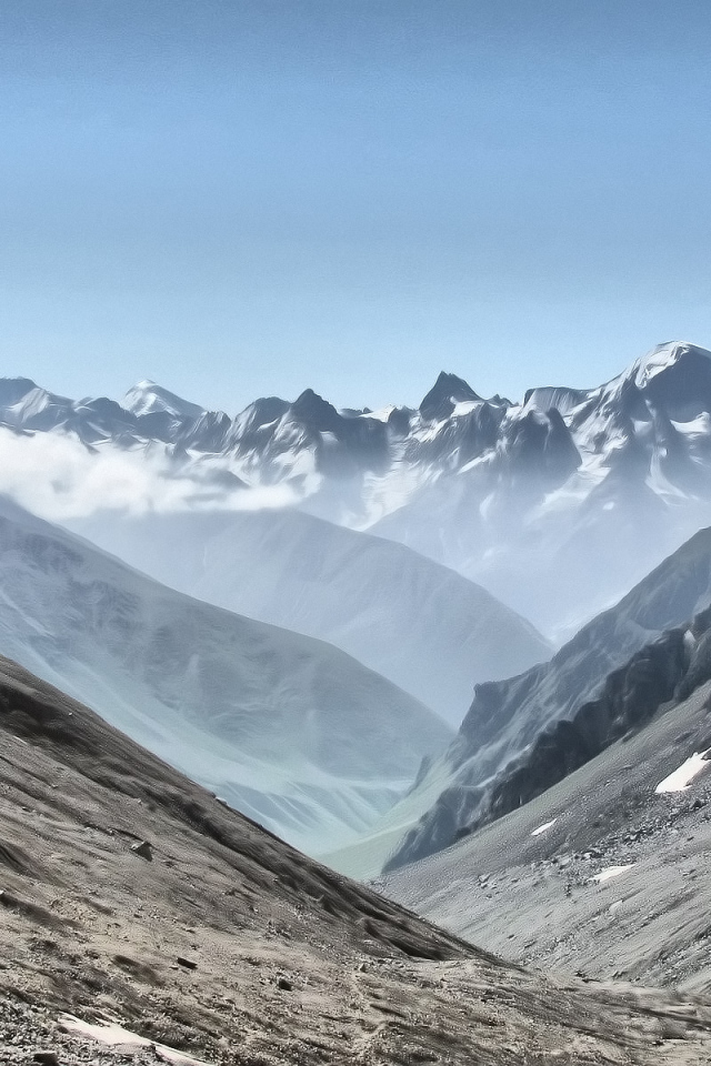 Несокрушимые вершины