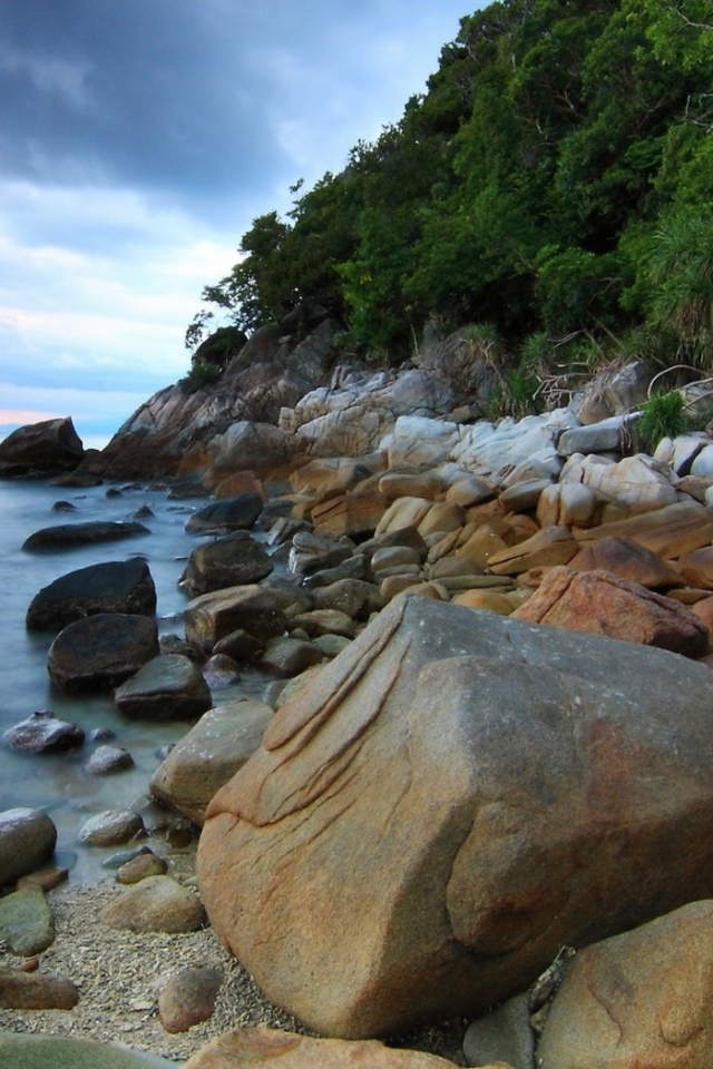 Берег острова