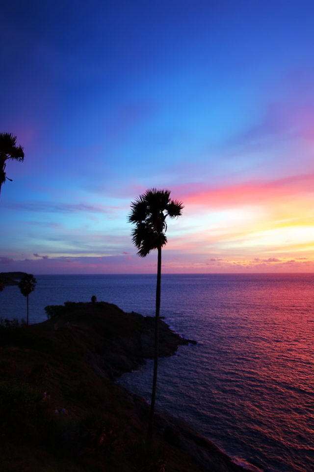 Закат на морском берегу