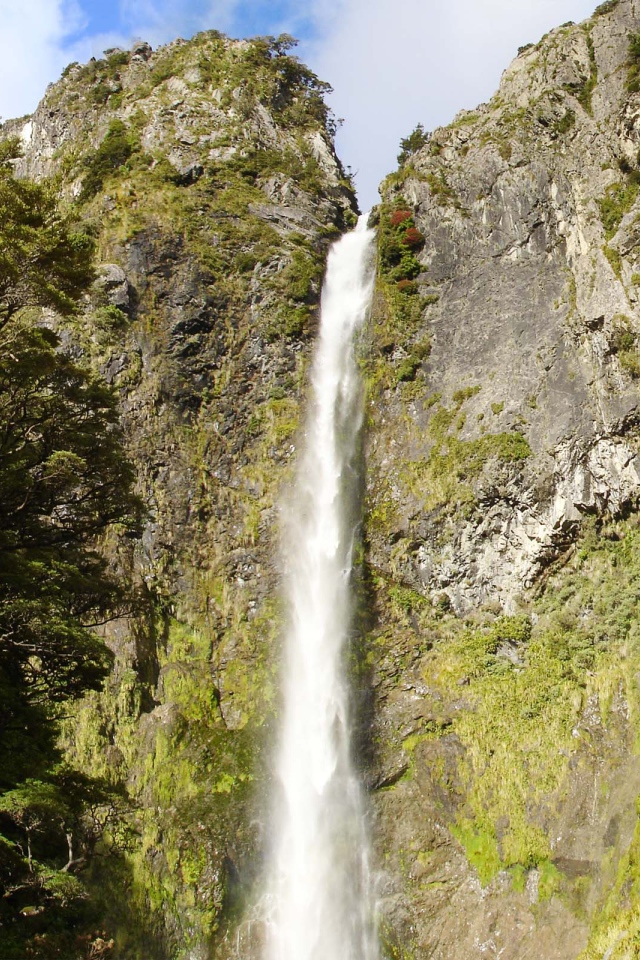 Водопад Devils Punchbown