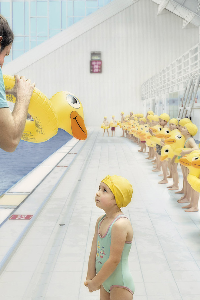 На уроке плавания