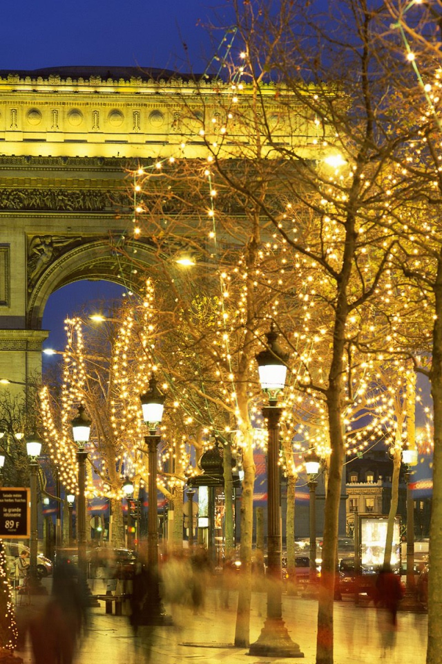 Рождество в Париже