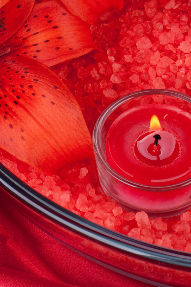 Ароматическая свеча и соль